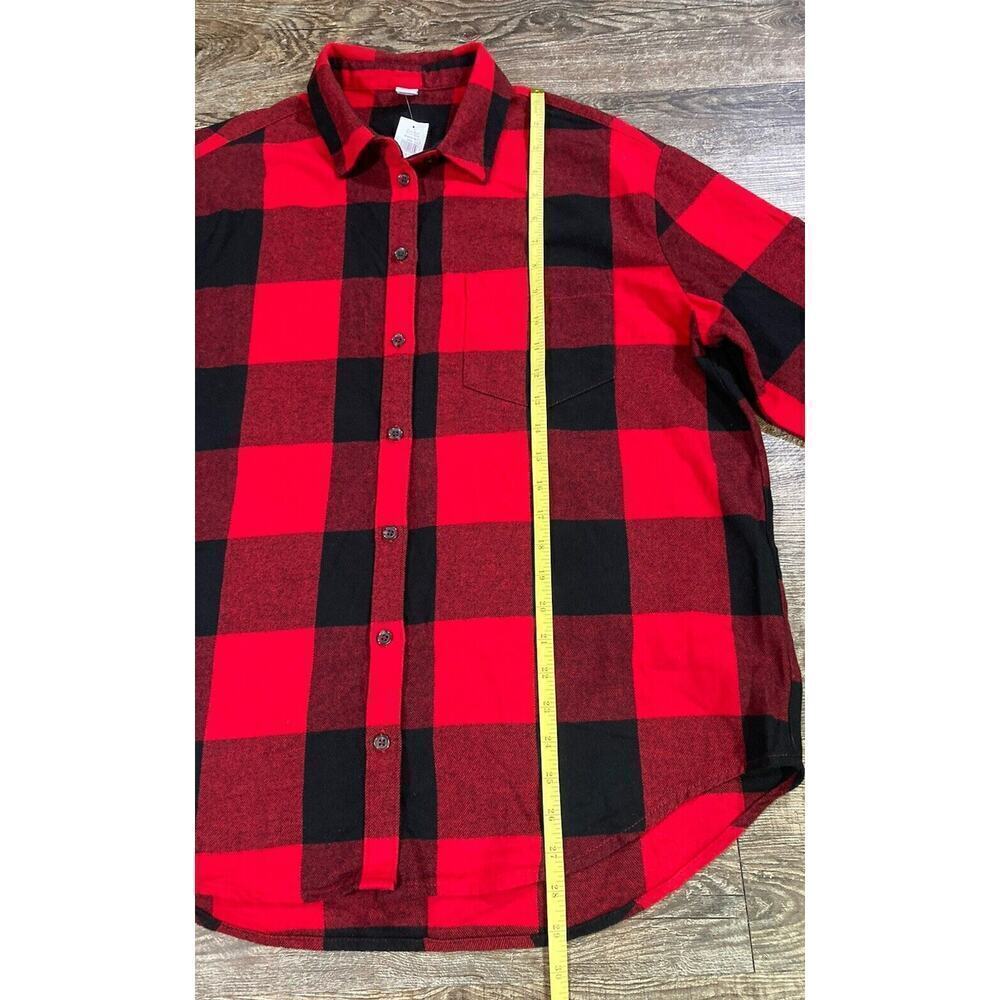 New Old Navy Button Up Flannel Woman’s Boyfriend Fit Red Buffalo Check Size L - Picture 4 of 9